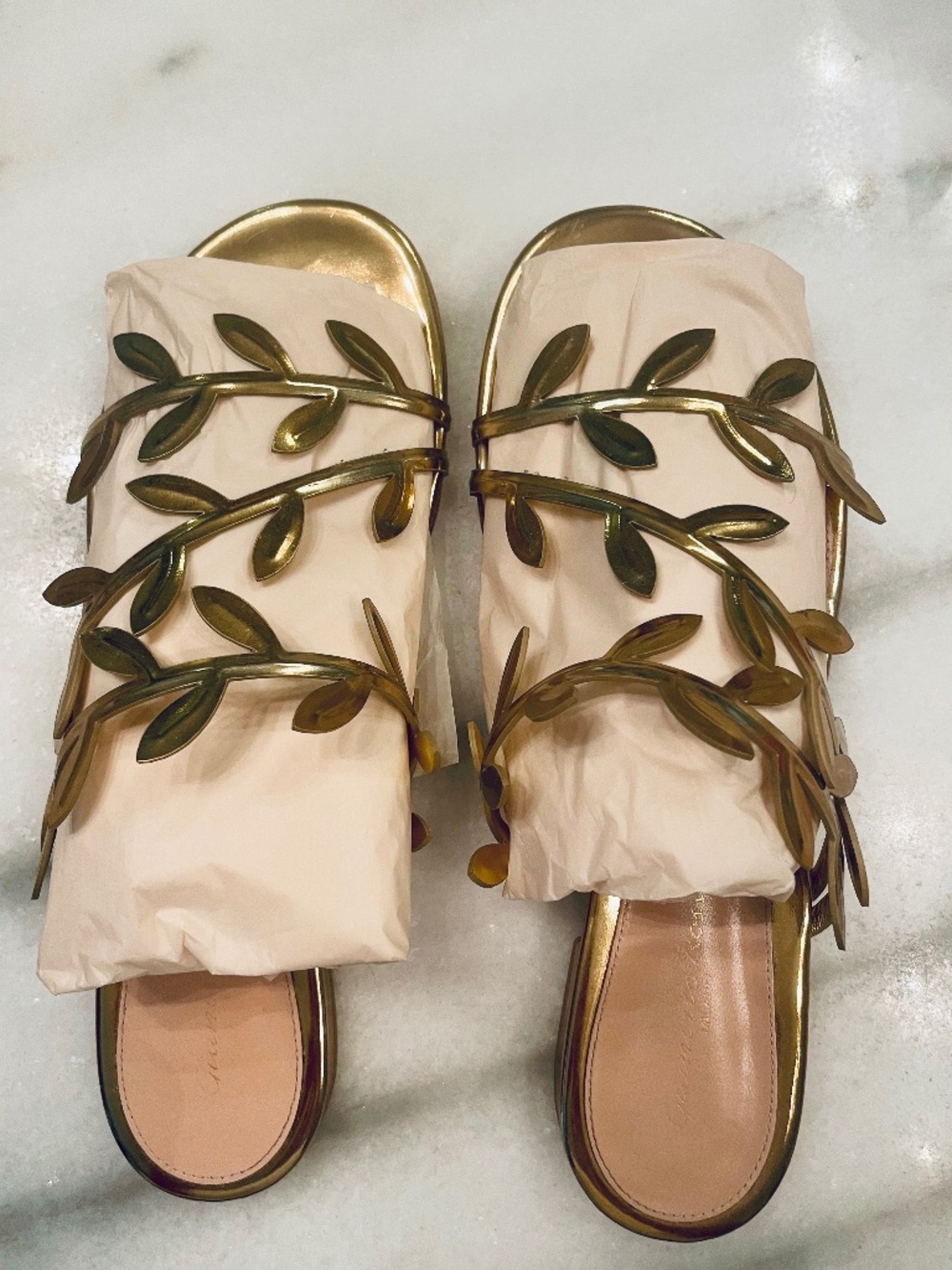 Gianvito Rossi Shiny Calf Leather Sandals 38 1/2